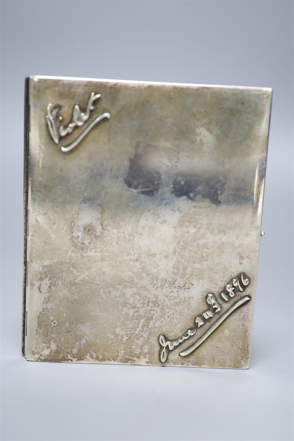 A late Victorian silver rectangular photograph case, John Milward Banks, London, 1896, 11.2cm (interior a.f.).